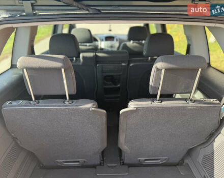 Зеленый Опель Зафира, объемом двигателя 1.6 л и пробегом 222 тыс. км за 7000 $, фото 52 на Automoto.ua