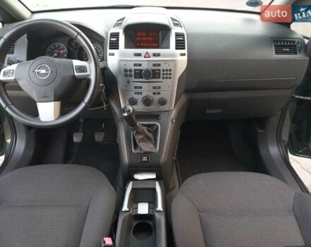 Зеленый Опель Зафира, объемом двигателя 1.8 л и пробегом 203 тыс. км за 6999 $, фото 24 на Automoto.ua