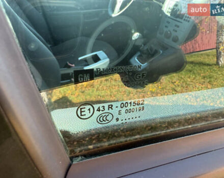 Зеленый Опель Зафира, объемом двигателя 1.6 л и пробегом 222 тыс. км за 7000 $, фото 92 на Automoto.ua