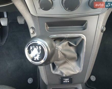 Зеленый Опель Зафира, объемом двигателя 1.8 л и пробегом 203 тыс. км за 6999 $, фото 23 на Automoto.ua