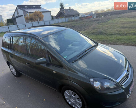 Зеленый Опель Зафира, объемом двигателя 1.6 л и пробегом 222 тыс. км за 7000 $, фото 13 на Automoto.ua