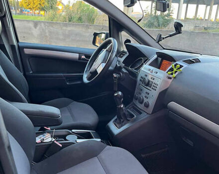 Зелений Опель Зафіра, об'ємом двигуна 1.9 л та пробігом 432 тис. км за 6200 $, фото 6 на Automoto.ua