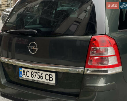 Зеленый Опель Зафира, объемом двигателя 1.7 л и пробегом 200 тыс. км за 5700 $, фото 19 на Automoto.ua