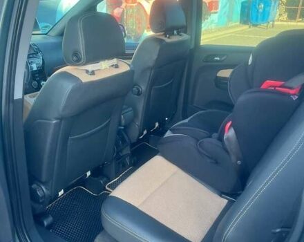 Зелений Опель Зафіра, об'ємом двигуна 1.7 л та пробігом 240 тис. км за 6700 $, фото 5 на Automoto.ua