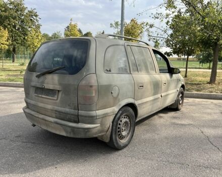 Зеленый Опель Зафира, объемом двигателя 2.2 л и пробегом 320 тыс. км за 115000 $, фото 1 на Automoto.ua