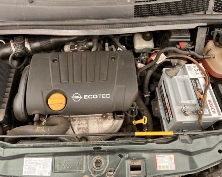 Зеленый Опель Зафира, объемом двигателя 1.8 л и пробегом 3 тыс. км за 4000 $, фото 4 на Automoto.ua