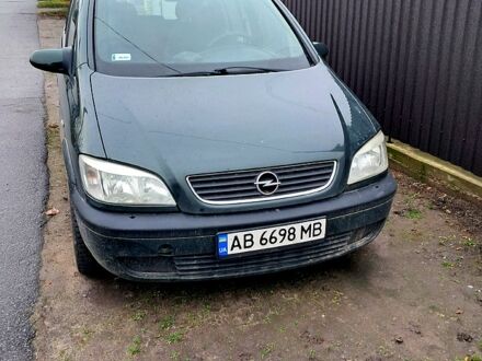 Зеленый Опель Зафира, объемом двигателя 1.6 л и пробегом 200 тыс. км за 3000 $, фото 1 на Automoto.ua