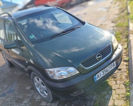 Зеленый Опель Зафира, объемом двигателя 2 л и пробегом 365 тыс. км за 2650 $, фото 1 на Automoto.ua