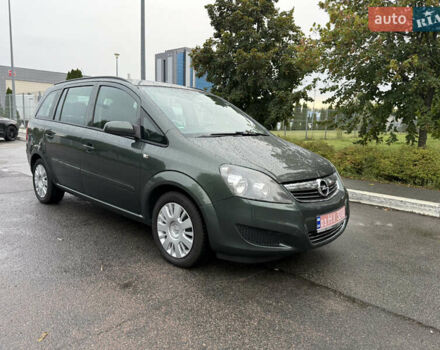 Зелений Опель Зафіра, об'ємом двигуна 1.6 л та пробігом 222 тис. км за 7000 $, фото 1 на Automoto.ua