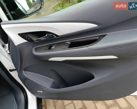 Білий Опель Ampera-e, об'ємом двигуна 0 л та пробігом 160 тис. км за 13700 $, фото 79 на Automoto.ua