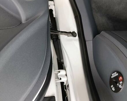 Білий Опель Ampera-e, об'ємом двигуна 0 л та пробігом 160 тис. км за 13700 $, фото 89 на Automoto.ua