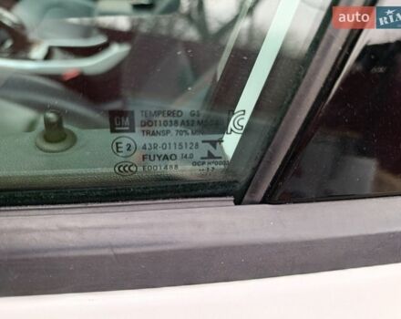 Білий Опель Ampera-e, об'ємом двигуна 0 л та пробігом 160 тис. км за 13700 $, фото 94 на Automoto.ua