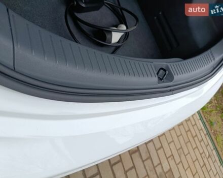 Білий Опель Ampera-e, об'ємом двигуна 0 л та пробігом 160 тис. км за 13700 $, фото 67 на Automoto.ua