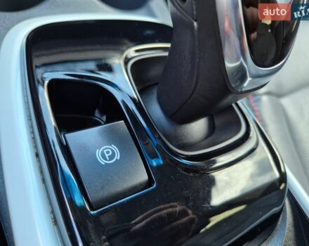 Белый Опель Ampera-e, объемом двигателя 0 л и пробегом 119 тыс. км за 14800 $, фото 26 на Automoto.ua