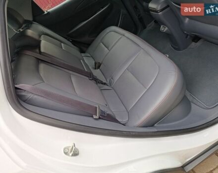 Білий Опель Ampera-e, об'ємом двигуна 0 л та пробігом 160 тис. км за 13700 $, фото 73 на Automoto.ua