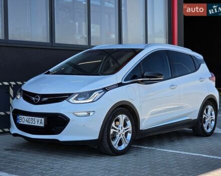 Білий Опель Ampera-e, об'ємом двигуна 0 л та пробігом 129 тис. км за 13999 $, фото 11 на Automoto.ua
