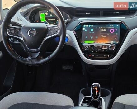 Білий Опель Ampera-e, об'ємом двигуна 0 л та пробігом 129 тис. км за 13999 $, фото 28 на Automoto.ua