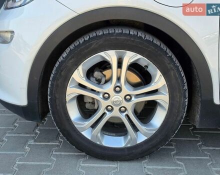 Білий Опель Ampera-e, об'ємом двигуна 0 л та пробігом 129 тис. км за 13999 $, фото 19 на Automoto.ua