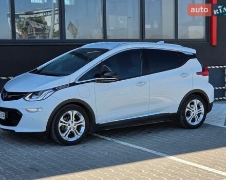 Белый Опель Ampera-e, объемом двигателя 0 л и пробегом 129 тыс. км за 14499 $, фото 12 на Automoto.ua