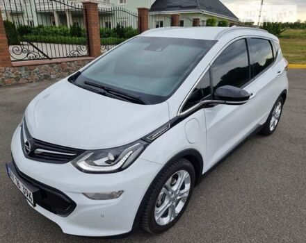 Білий Опель Ampera-e, об'ємом двигуна 0 л та пробігом 77 тис. км за 21900 $, фото 2 на Automoto.ua