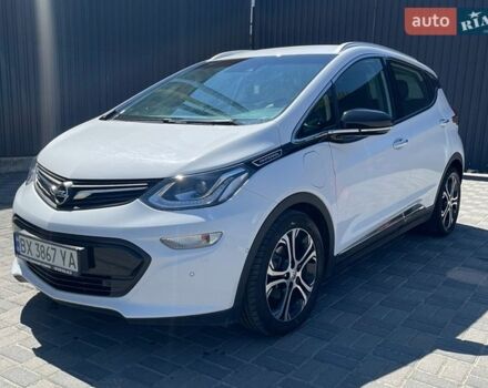 Белый Опель Ampera-e, объемом двигателя 0 л и пробегом 112 тыс. км за 15750 $, фото 2 на Automoto.ua