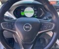 Белый Опель Ampera-e, объемом двигателя 0 л и пробегом 112 тыс. км за 15750 $, фото 12 на Automoto.ua
