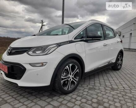 Белый Опель Ampera-e, объемом двигателя 0 л и пробегом 148 тыс. км за 17100 $, фото 3 на Automoto.ua