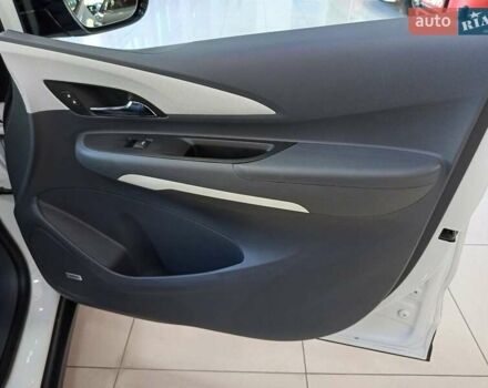 Білий Опель Ampera-e, об'ємом двигуна 0 л та пробігом 51 тис. км за 16000 $, фото 25 на Automoto.ua