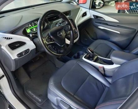 Білий Опель Ampera-e, об'ємом двигуна 0 л та пробігом 51 тис. км за 16000 $, фото 10 на Automoto.ua