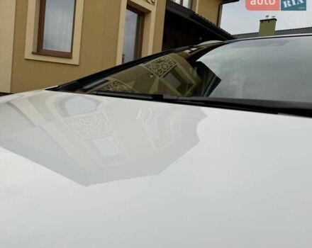 Белый Опель Ampera-e, объемом двигателя 0 л и пробегом 71 тыс. км за 14350 $, фото 19 на Automoto.ua