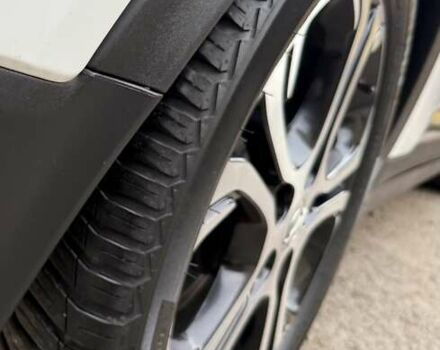 Белый Опель Ampera-e, объемом двигателя 0 л и пробегом 71 тыс. км за 14350 $, фото 31 на Automoto.ua