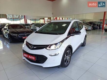 Опель Ampera-e 2019 в Одессе на Automoto.ua Белый Опель Ampera-e, объемом двигателя 0 л и пробегом 51 тыс. км за 16500 $, фото 1 на Automoto.ua
