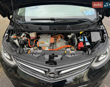 Черный Опель Ampera-e, объемом двигателя 0 л и пробегом 170 тыс. км за 15100 $, фото 13 на Automoto.ua