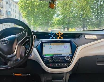 Черный Опель Ampera-e, объемом двигателя 0 л и пробегом 182 тыс. км за 13300 $, фото 2 на Automoto.ua