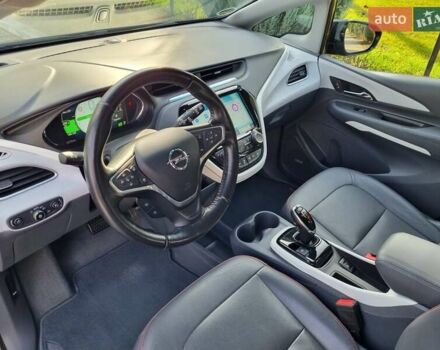 Черный Опель Ampera-e, объемом двигателя 0 л и пробегом 52 тыс. км за 15850 $, фото 13 на Automoto.ua