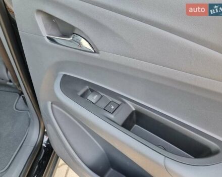 Черный Опель Ampera-e, объемом двигателя 0 л и пробегом 52 тыс. км за 15850 $, фото 32 на Automoto.ua