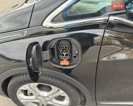 Черный Опель Ampera-e, объемом двигателя 0 л и пробегом 135 тыс. км за 15750 $, фото 31 на Automoto.ua