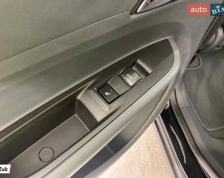 Черный Опель Ampera-e, объемом двигателя 0 л и пробегом 73 тыс. км за 16595 $, фото 21 на Automoto.ua