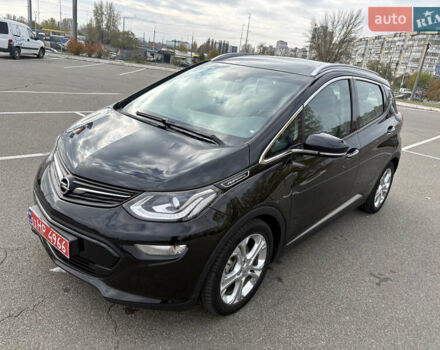 Черный Опель Ampera-e, объемом двигателя 0 л и пробегом 135 тыс. км за 15750 $, фото 15 на Automoto.ua