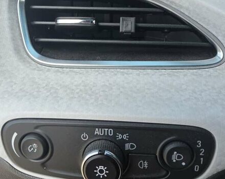 Красный Опель Ampera-e, объемом двигателя 0 л и пробегом 101 тыс. км за 15200 $, фото 27 на Automoto.ua