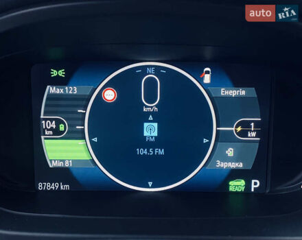 Красный Опель Ampera-e, объемом двигателя 0 л и пробегом 88 тыс. км за 14499 $, фото 28 на Automoto.ua