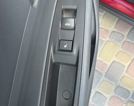 Красный Опель Ampera-e, объемом двигателя 0 л и пробегом 101 тыс. км за 15200 $, фото 31 на Automoto.ua