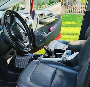 Красный Опель Ampera-e, объемом двигателя 0 л и пробегом 179 тыс. км за 15500 $, фото 6 на Automoto.ua