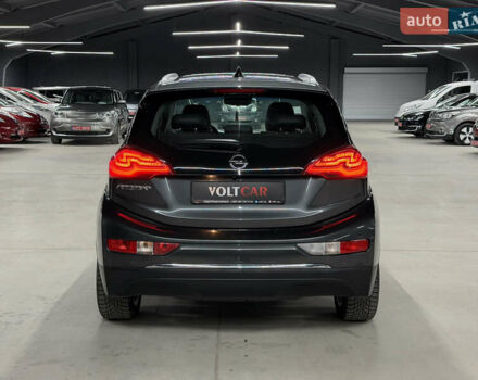 Серый Опель Ampera-e, объемом двигателя 0 л и пробегом 162 тыс. км за 13900 $, фото 4 на Automoto.ua