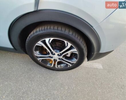 Серый Опель Ampera-e, объемом двигателя 0 л и пробегом 123 тыс. км за 15555 $, фото 26 на Automoto.ua