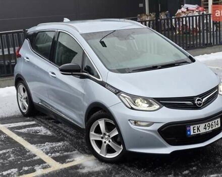 Серый Опель Ampera-e, объемом двигателя 0 л и пробегом 157 тыс. км за 13999 $, фото 4 на Automoto.ua