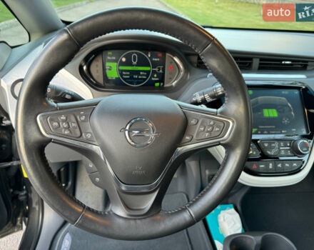 Серый Опель Ampera-e, объемом двигателя 0 л и пробегом 155 тыс. км за 14400 $, фото 6 на Automoto.ua