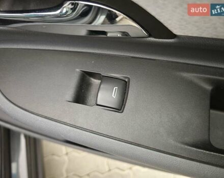 Серый Опель Ampera-e, объемом двигателя 0 л и пробегом 123 тыс. км за 14350 $, фото 58 на Automoto.ua