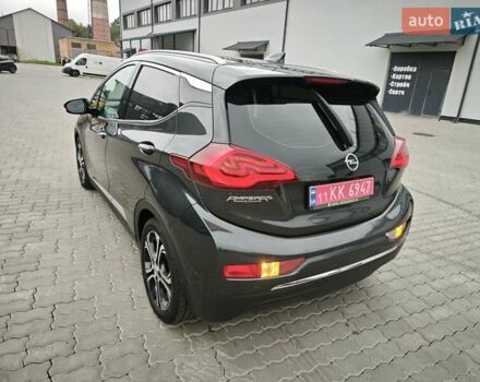Серый Опель Ampera-e, объемом двигателя 0 л и пробегом 123 тыс. км за 14350 $, фото 11 на Automoto.ua