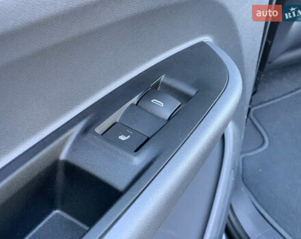 Серый Опель Ampera-e, объемом двигателя 0 л и пробегом 90 тыс. км за 14900 $, фото 48 на Automoto.ua